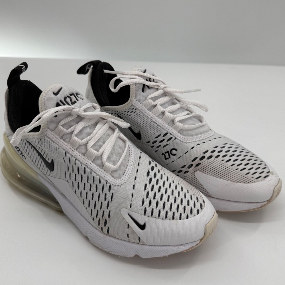 Nike Air Max 270 Sneakers Women 9.5 Gym Running Training Everyday Sporty Acitve